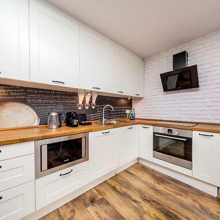 Apartament Ten By Your Freedom Varsovie Extérieur photo