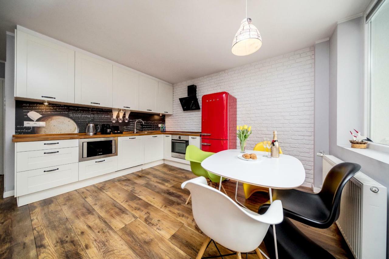 Apartament Ten By Your Freedom Varsovie Extérieur photo